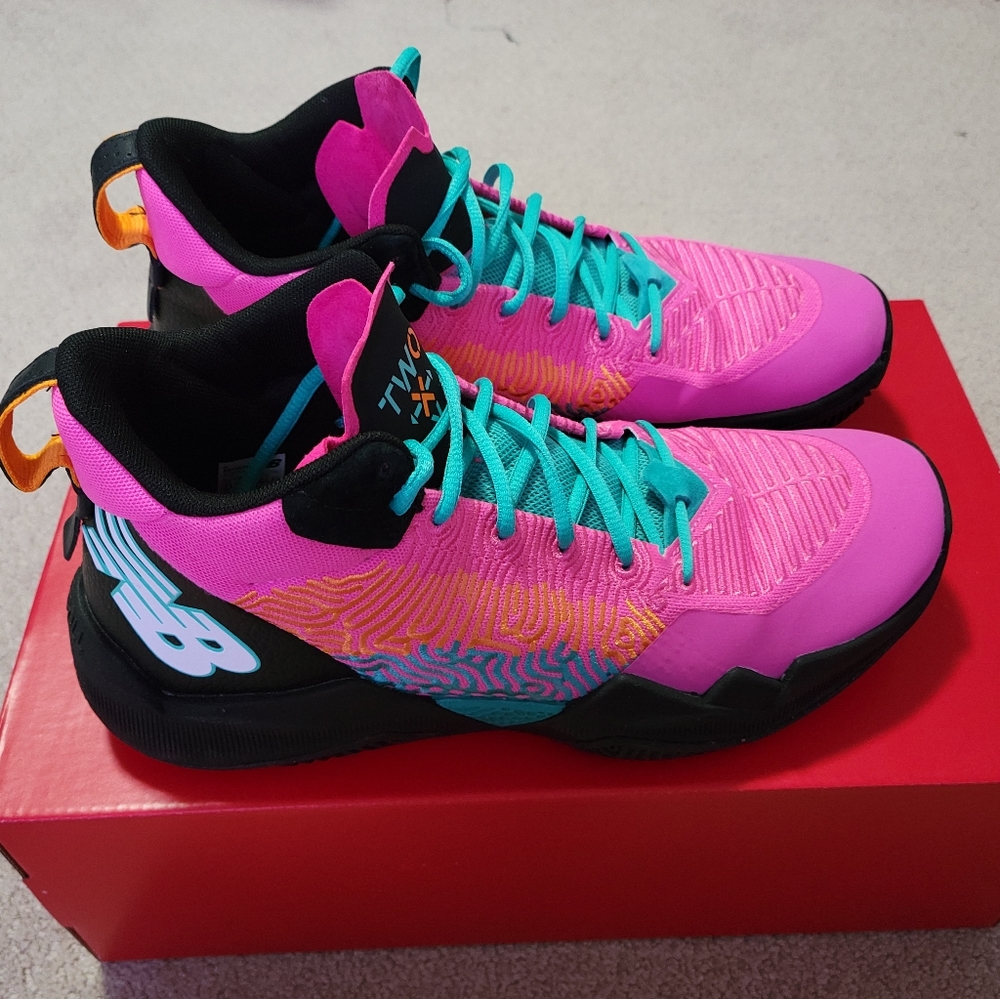 New Balance Two WxY Basketball San Antonio…